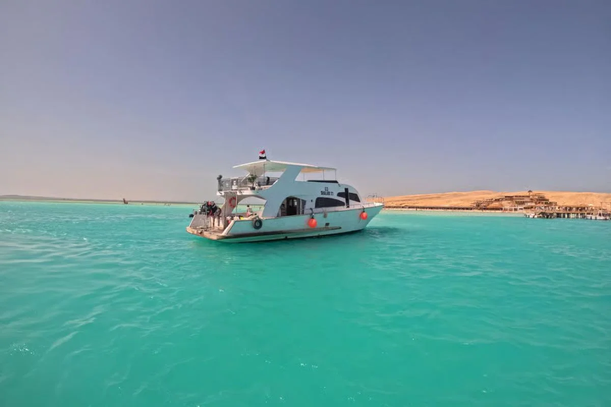 Dolphin House Snorkeling Boat Trip Hurghada 2