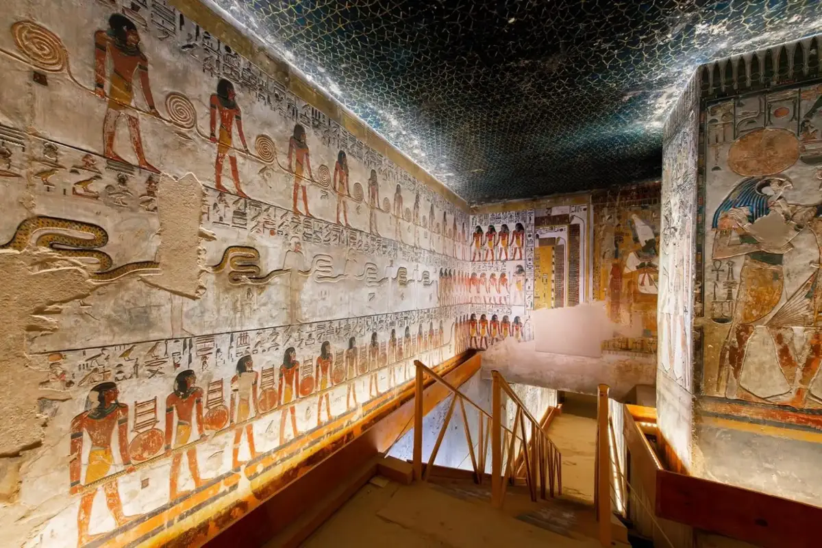 Luxor Day Tour Valley of the Kings from Hurghada 2