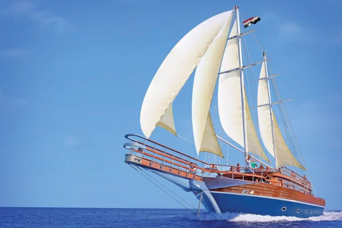 Ras Mohammed & White Island Pirates Sailing Boat Trip Sharm El Sheikh 2