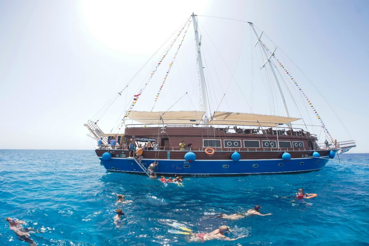 Ras Mohammed & White Island Pirates Sailing Boat Trip Sharm El Sheikh 3