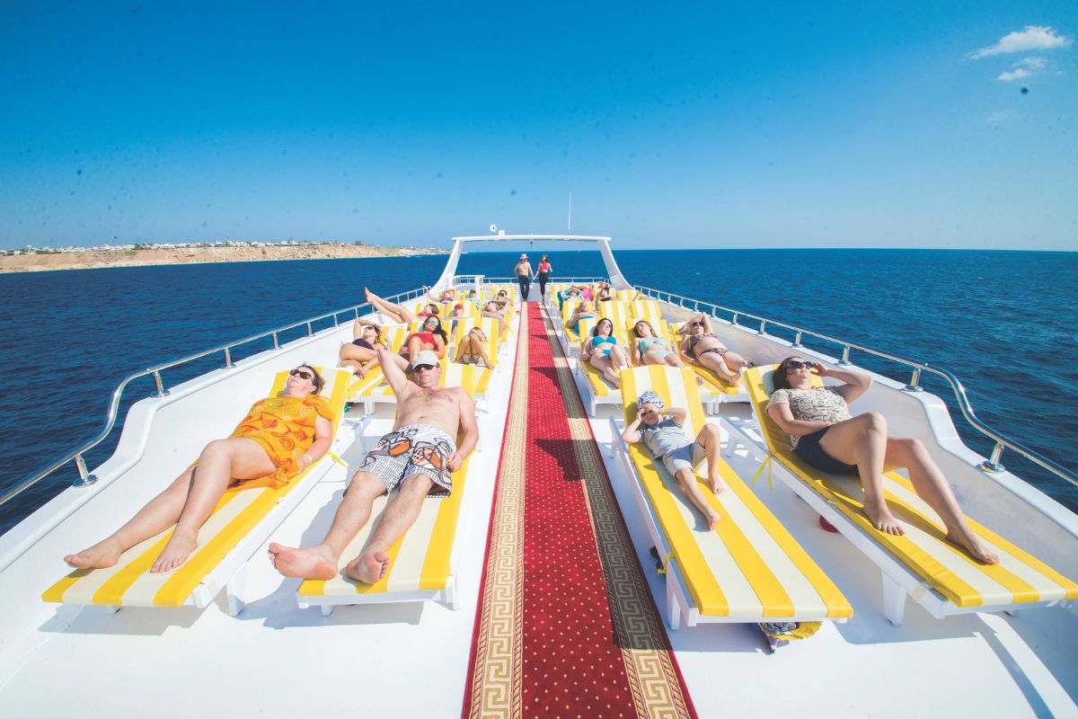 Ras Mohammed & White Island Elite VIP Boat Trip Sharm El Sheikh 3