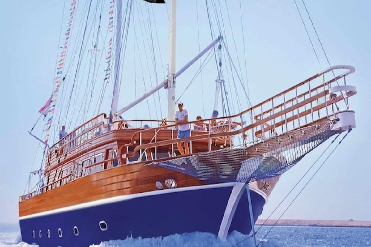 Orange Bay Island Pirates Sailing Boat Trip Hurghada