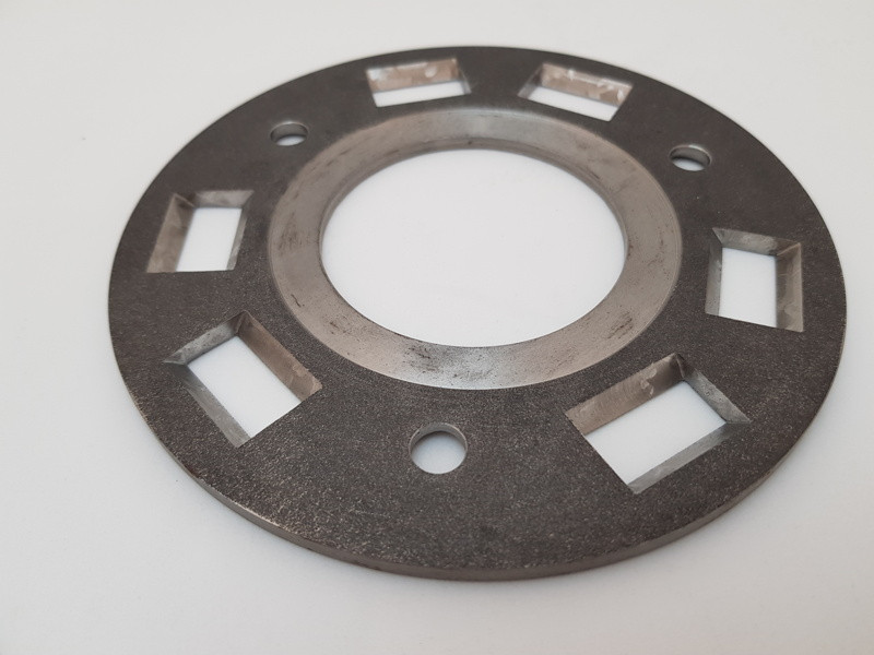 BAKPLATTA SUPERHUB GSX1100 80-83