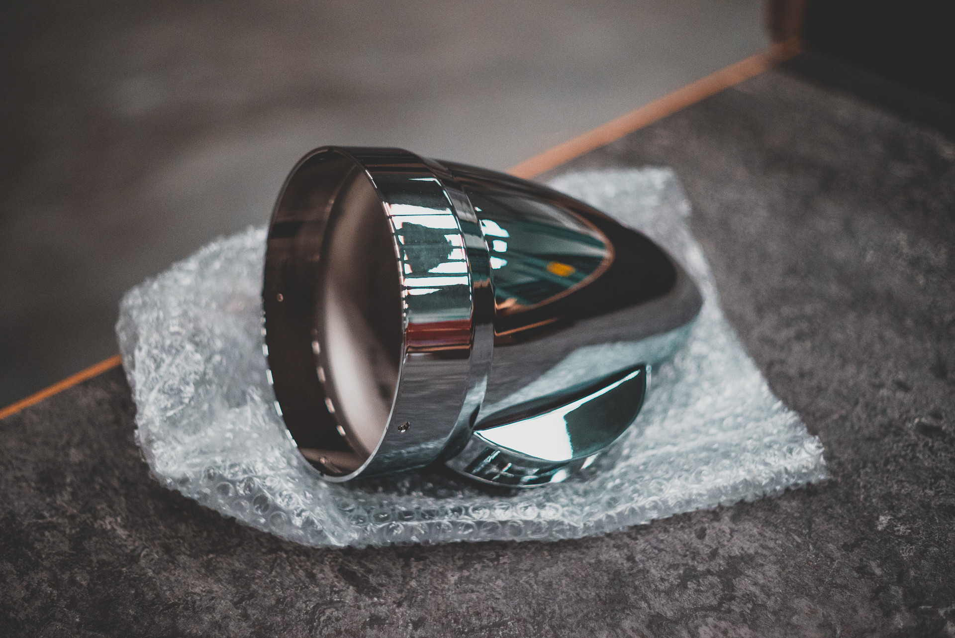 5 34 CHROME BOTTOM MOUNT HEADB