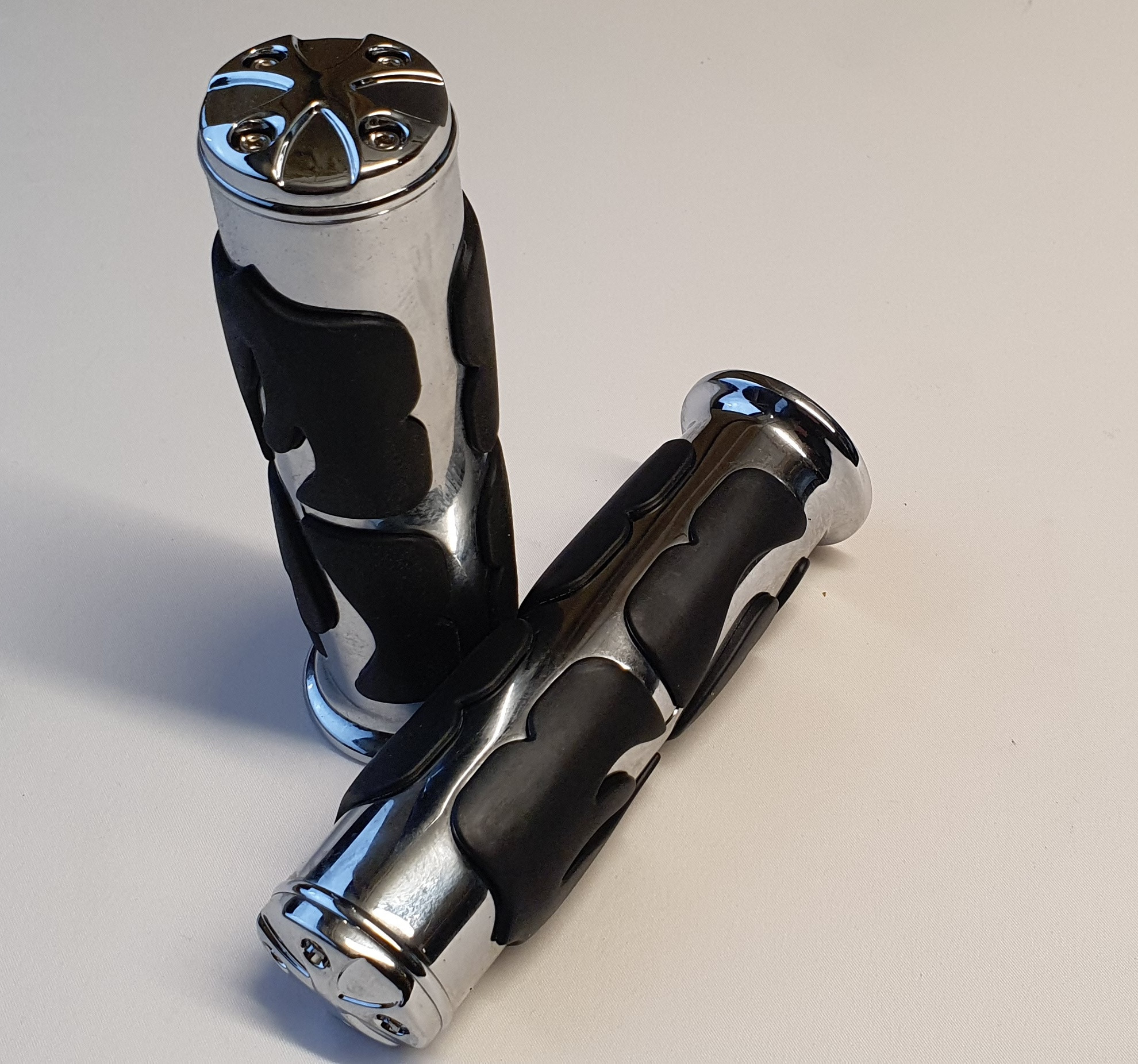 Iso-Flame Grips F/.875 Bar De