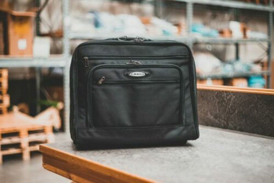 Universal T-Bag Sidekick