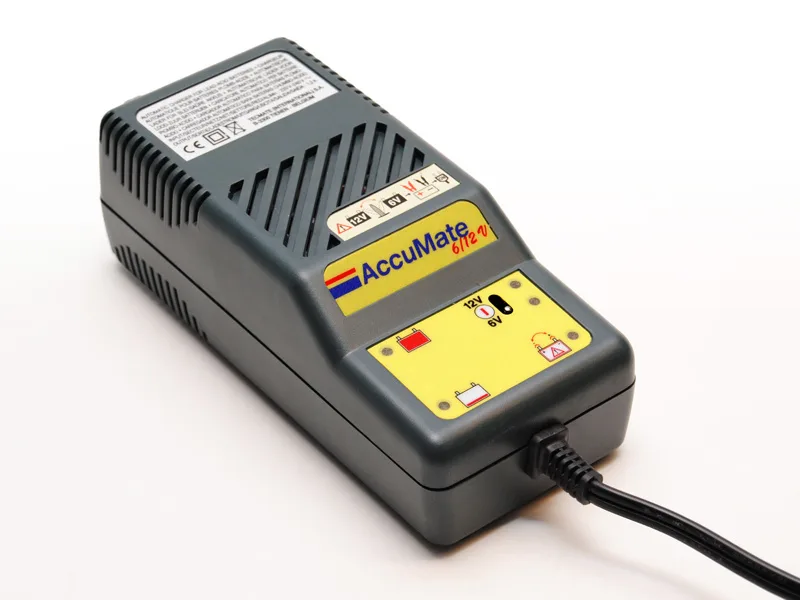Accumate Batteriladdare 6/12 V — bild 2