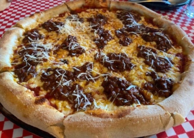 Pizza bolognesa