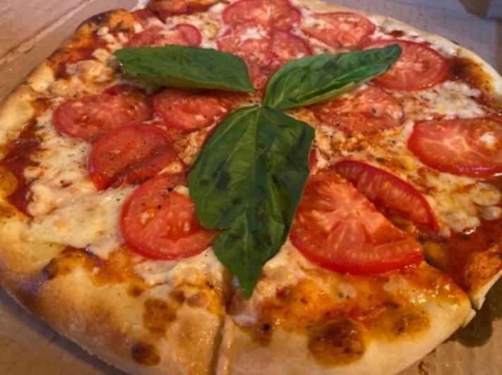 Pizza margherita