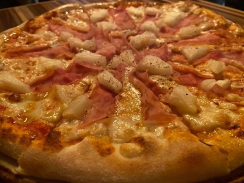 Pizza hawaiana