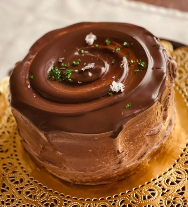 Pastel envinado de chocolate y nueces!