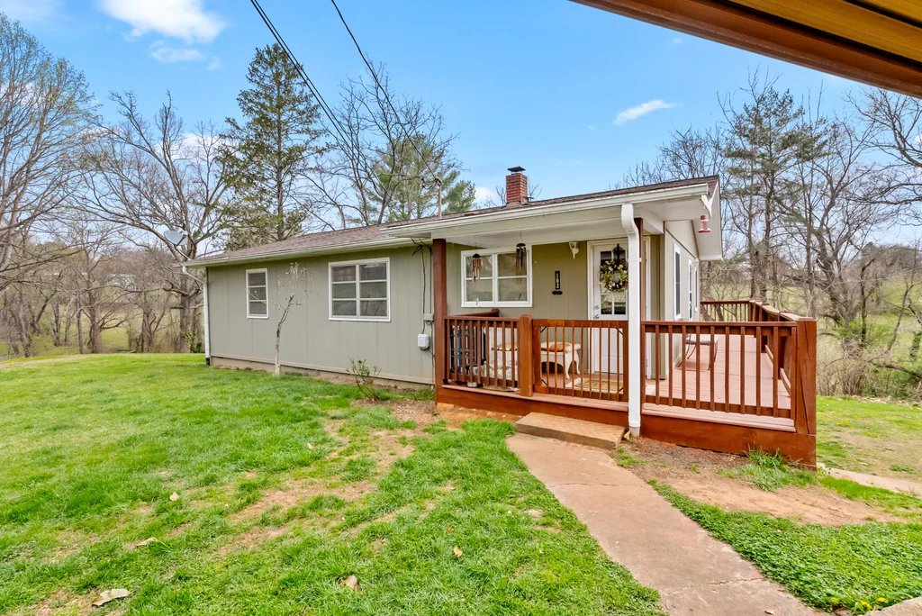 103 bidwell st franklin-02
