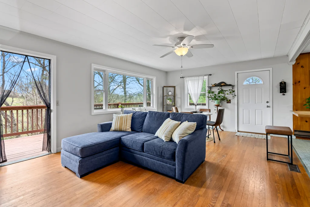 103 bidwell st franklin-06