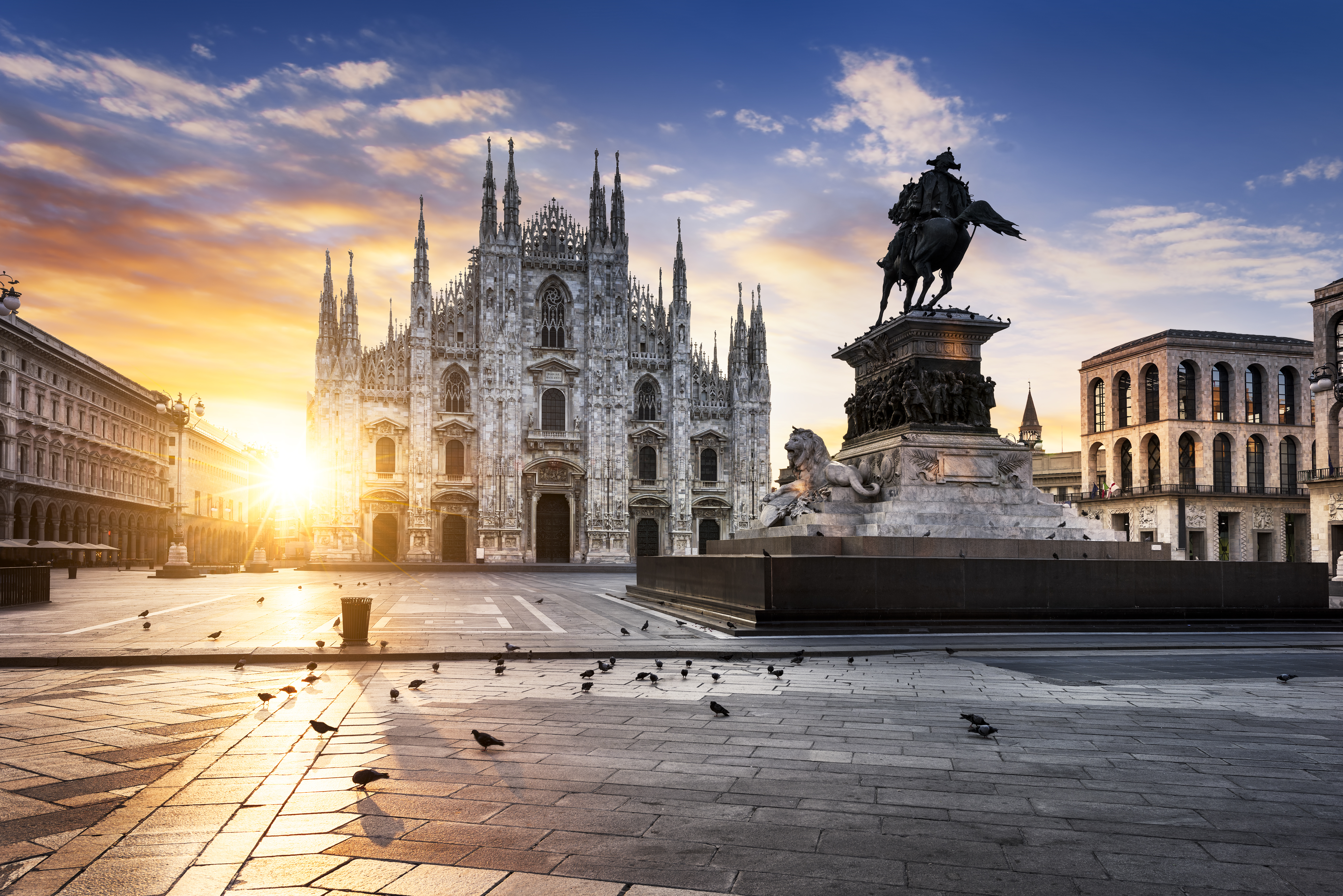 A major tourist destination, Milan is home to an important cultural heritage, including Renaissance palaces, the La Scala opera house and numerous museums. However, to run in Milan is also to run in the industrial, financial and commercial heart of Italy.