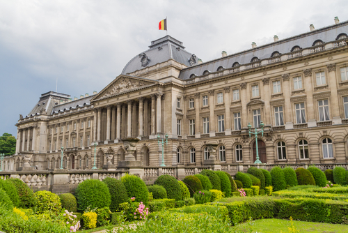 Watch your manners, you're in the Royal Quarter! The Royal Theatre in the park, the Saints-Michel-et-Gudule Cathedral, the Palace of Fine Arts, and the Palace of Brussels will all be along the way. 