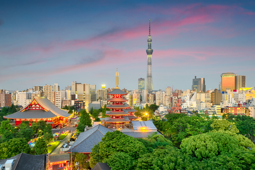 This Smart Run offers a glimpse into the life of Tokyo's ancient residents, as well as featuring the Tokyo of today. Run from the Ryogkoku district, famous for its sumo wrestling arena, via the Electric Town of Akihabara, and finally to the modern Tokyo Skytree.