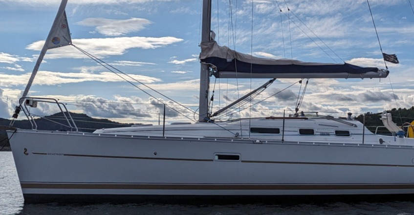 Beneteau Oceanis 323