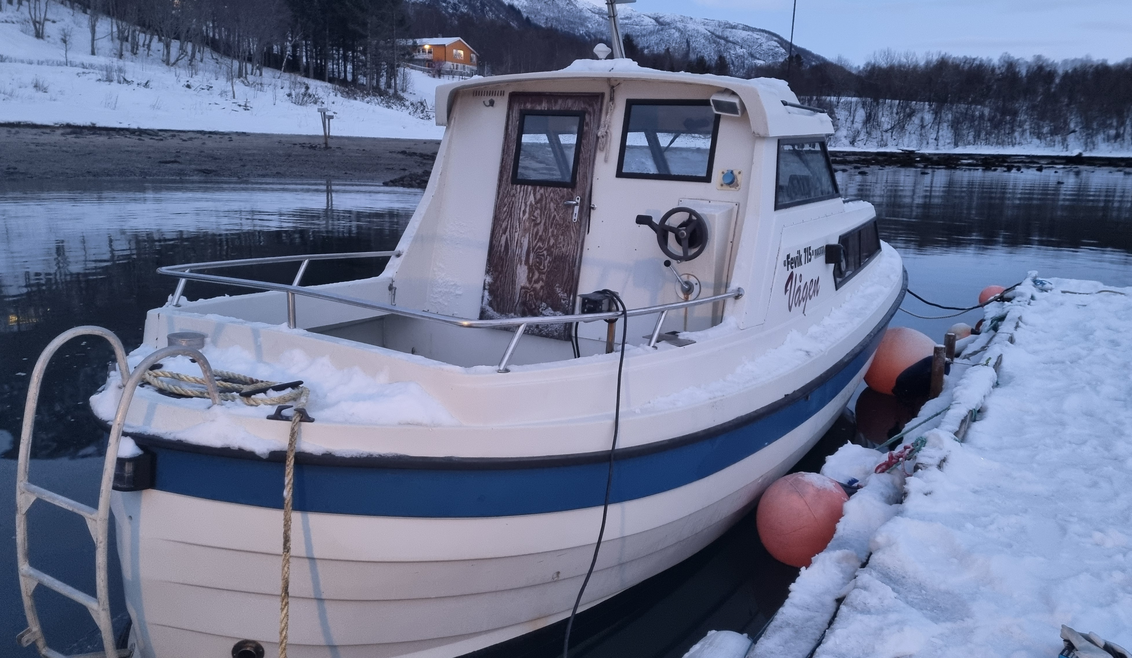 Fevik 715 kombi, photo 3