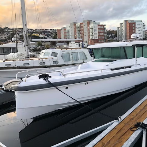 Axopar 37 Cabin, photo 3