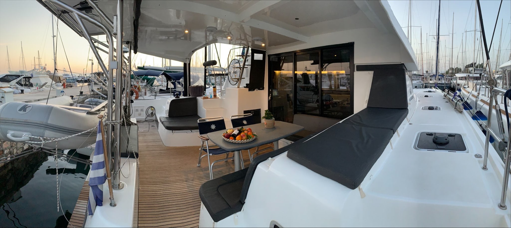 Lagoon 42 catamaran, photo 4