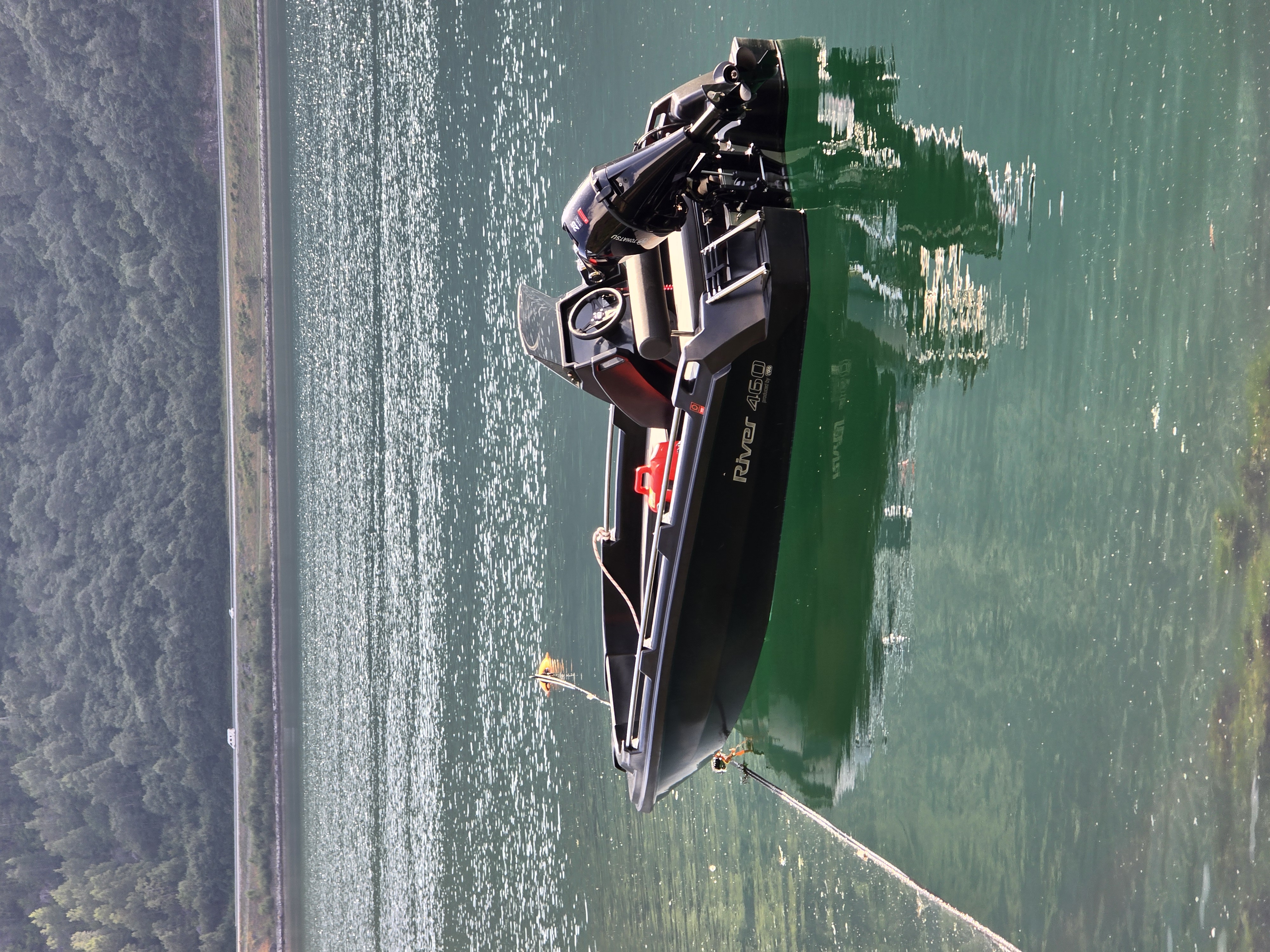 River RX 460, photo 2