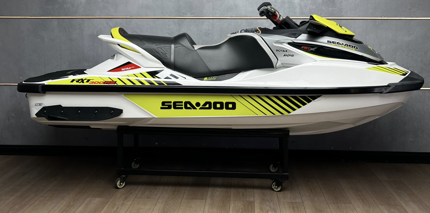 Sea-Doo RXT x 300, photo 1