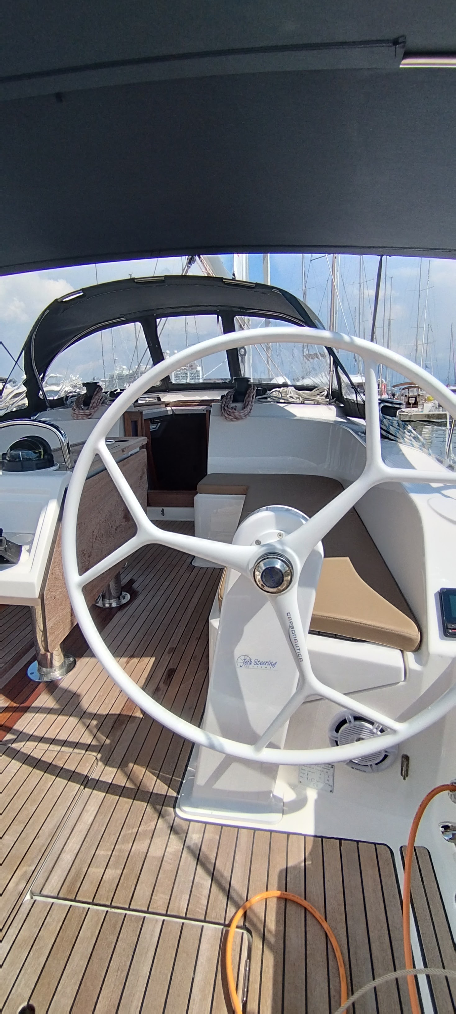 Bavaria 46, photo 2