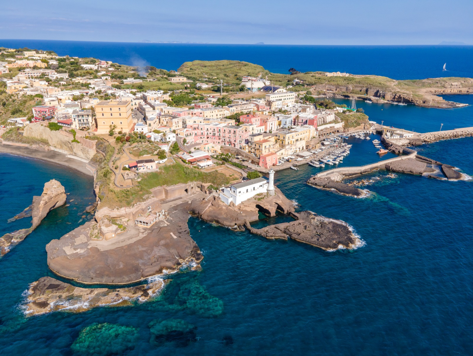 TRIMARAN NEEL 52-One Way Vacation- Isole Pontine- Ischia-Capri-Amalfi, photo 3