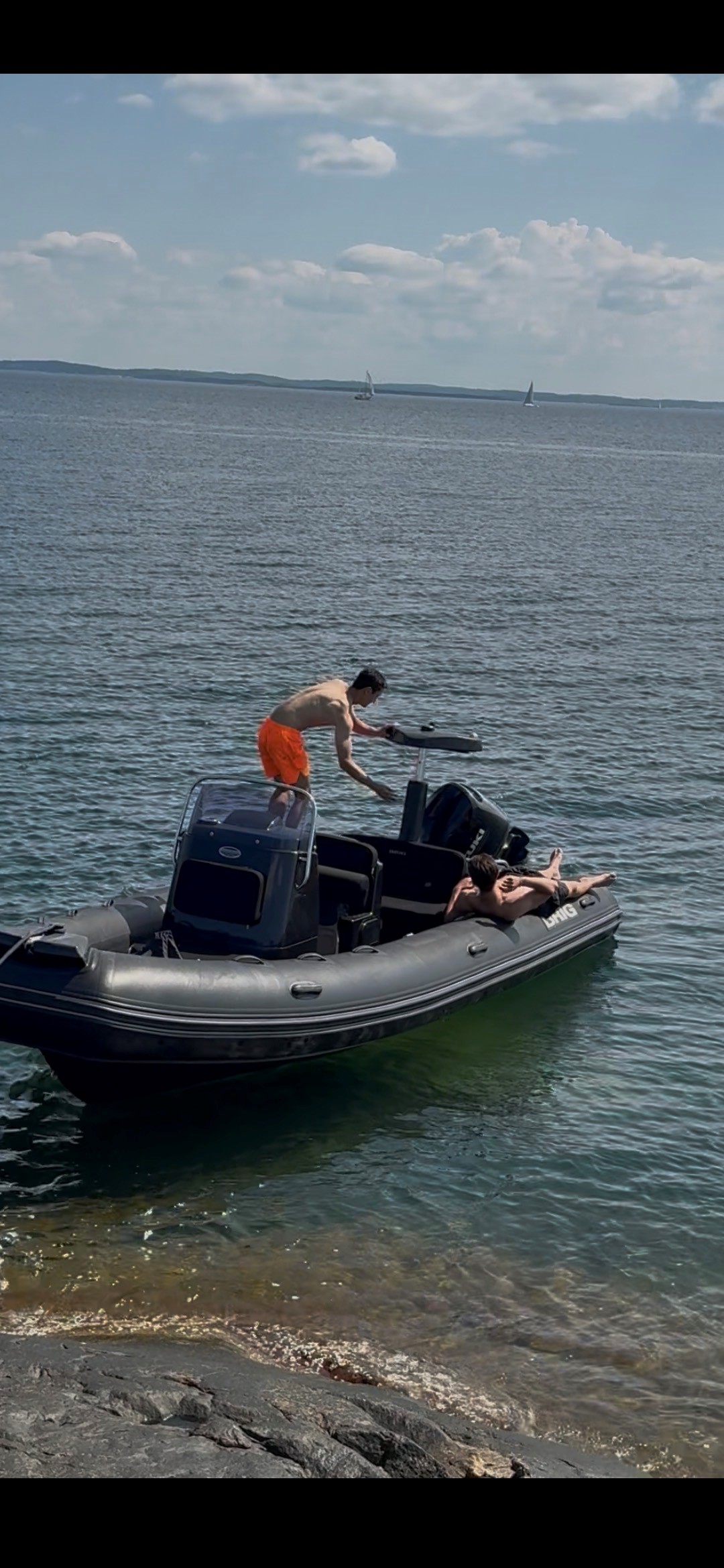 Brig Eagle 580, photo 2