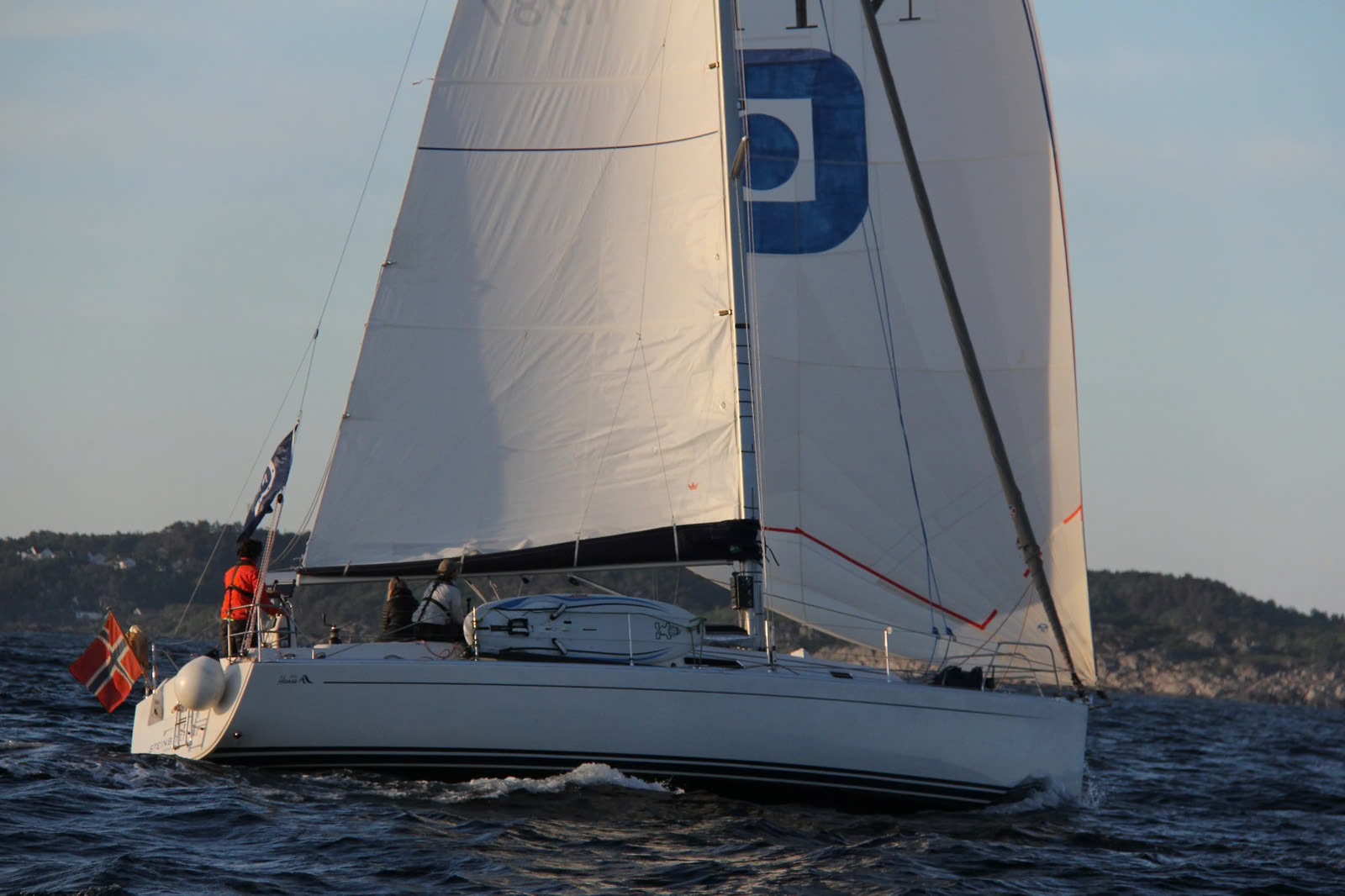 Hanse 370e, photo 1
