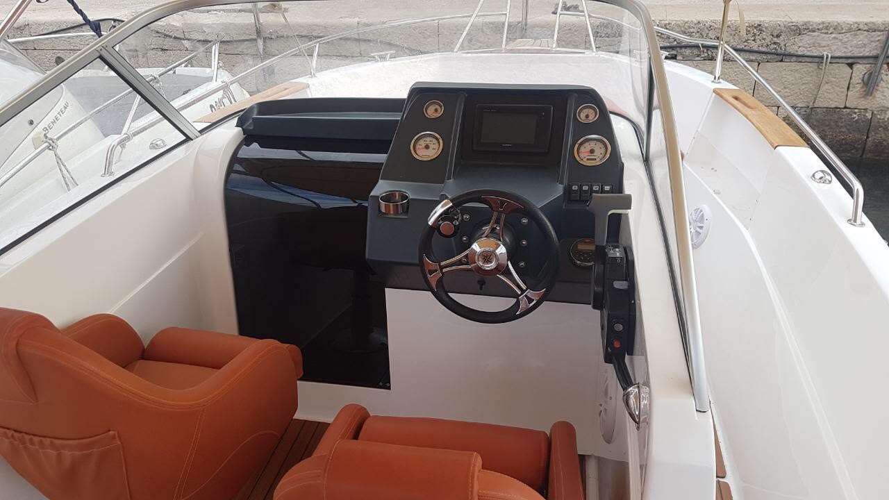 Admiral 660, photo 2