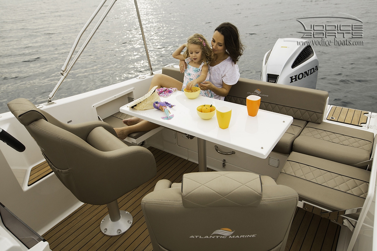 Atlantic 690 Cabin, photo 3