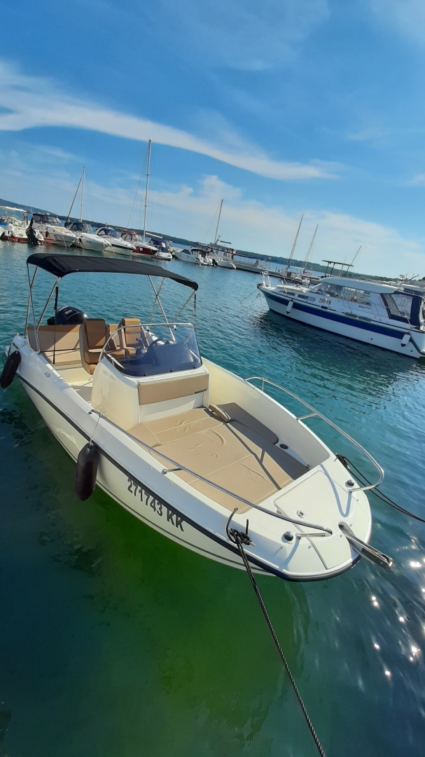 Quicksilver Activ 605 Open, photo 3