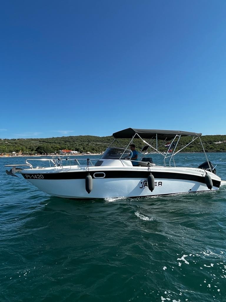 Saver 750 Walkaround, photo 1
