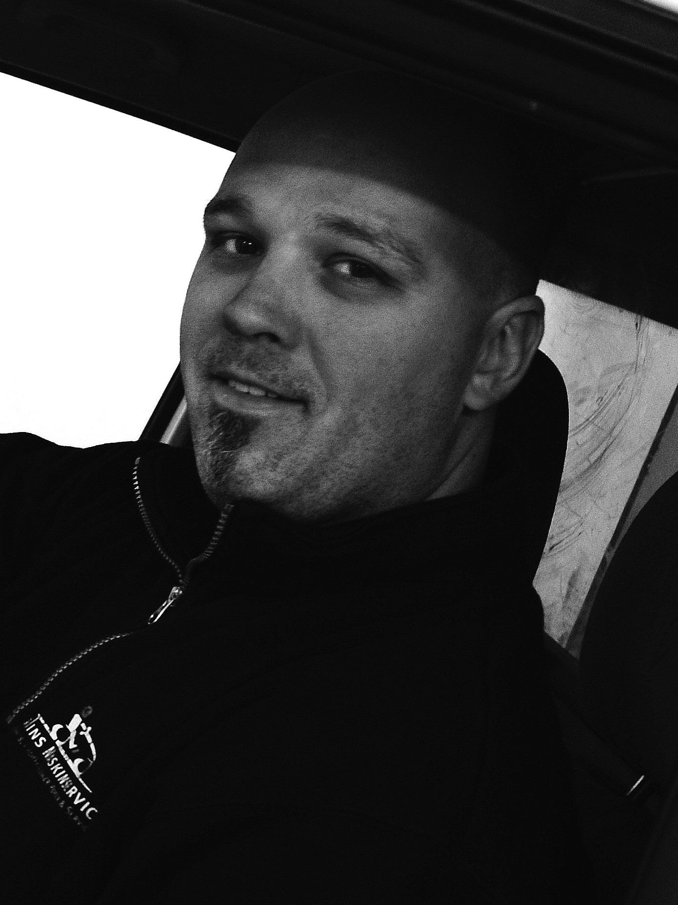 Martin G.