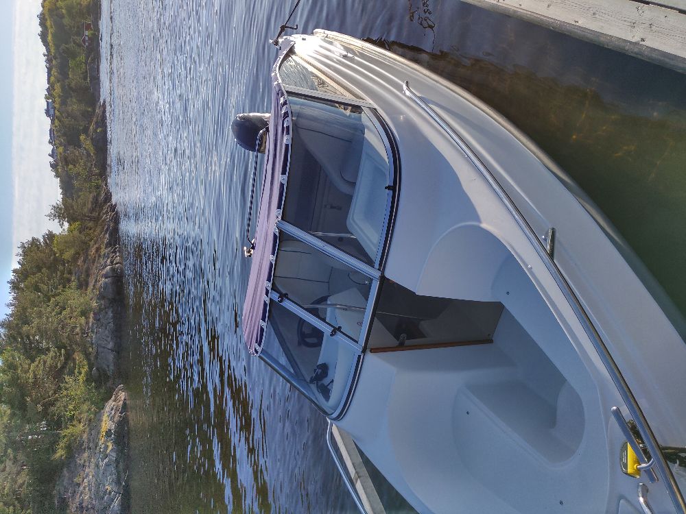 Open console boat 18 ft, photo 1