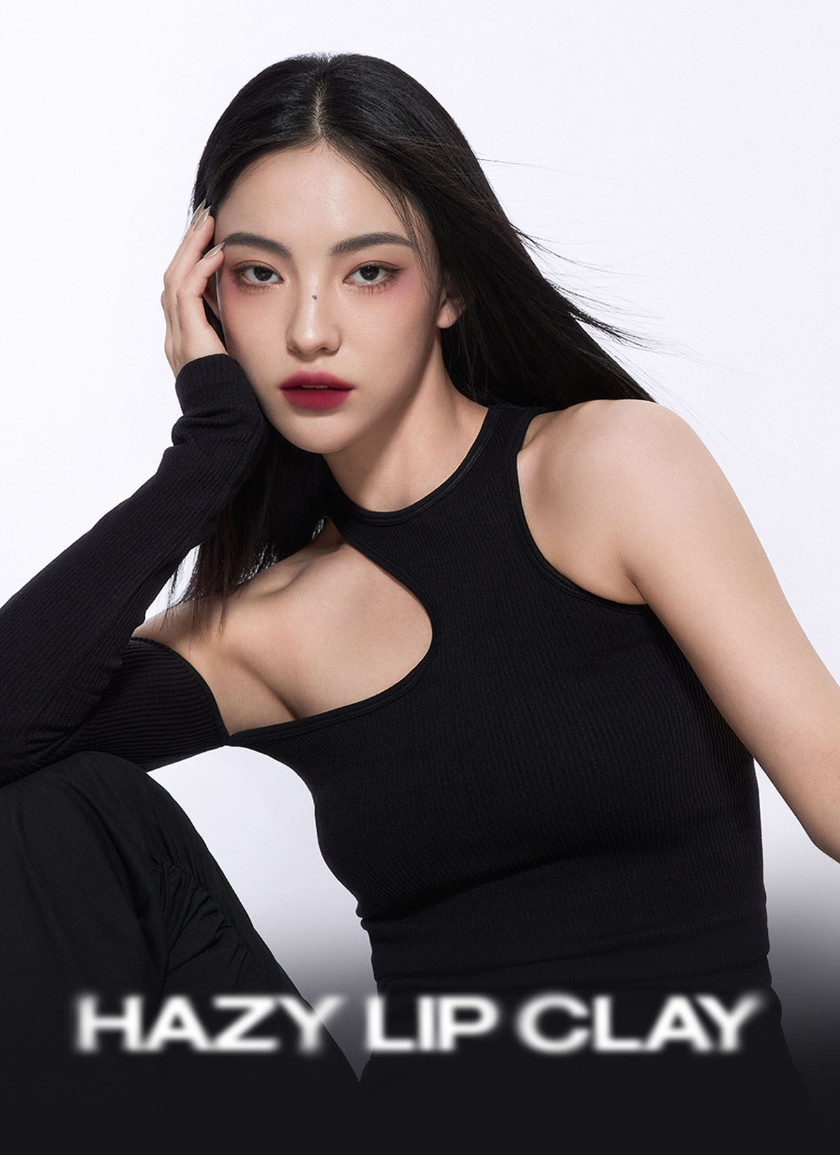 Vì sao bạn sẽ thích 3CE Hazy Lip Clay 4g?