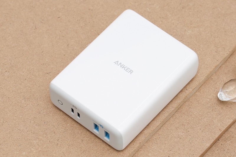 Bộ sạc nhanh ANKER A2041 PowerPort Atom PD 4 100W (2 PD & 2 PIQ) có LED thông báo, nhỏ gọn 12