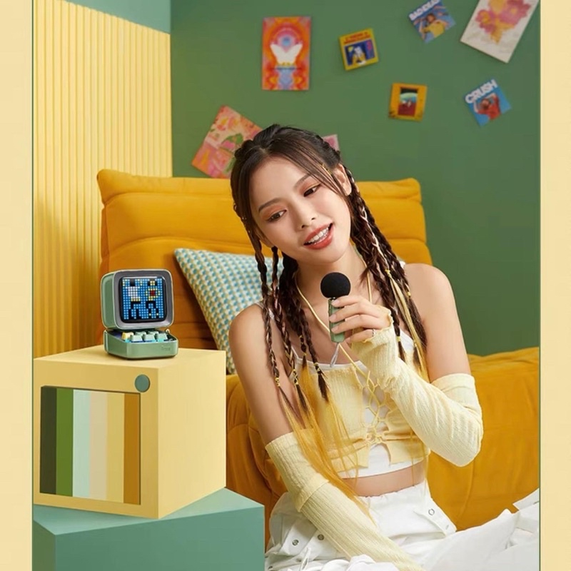 Loa Bluetooth mini Divoom Ditoo Mic công suất 15W kết hợp micro karaoke và màn hình bàn phím, decor, quà tặng, nhỏ gọn 17 Loa Bluetooth mini Divoom Ditoo Mic công suất 15W kết hợp micro karaoke và màn hình bàn phím, decor, quà tặng, nhỏ gọn 16