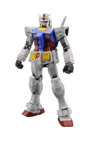Mobile Suit Gundam RX-78-2 Gundam Version 3.0 Master Grade 1:100 Scale Model Kit thumbnail 2