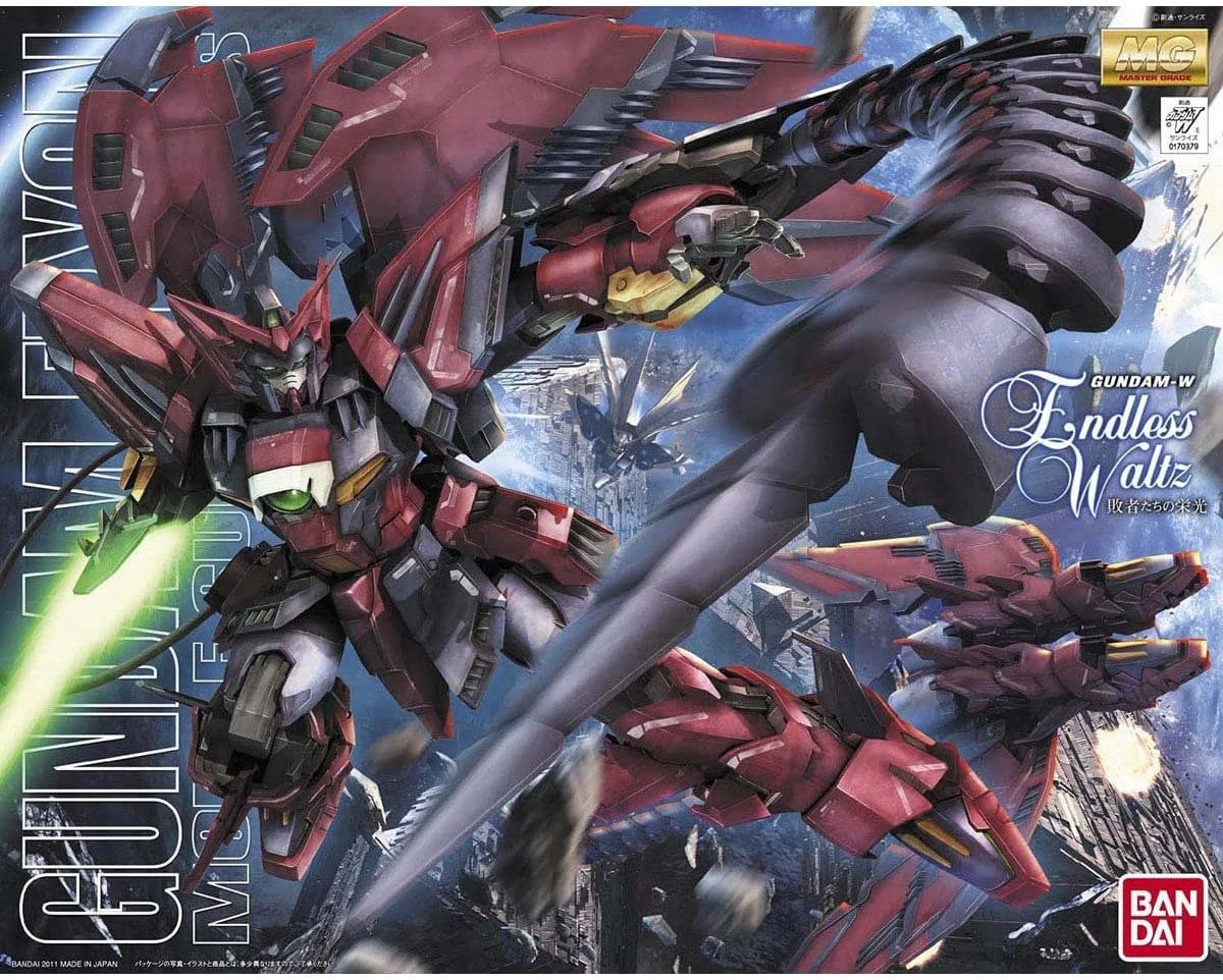Mobile Suit Gundam Wing: Endless Waltz - Gundam Epyon Master Grade 1:100 Scale Model Kit