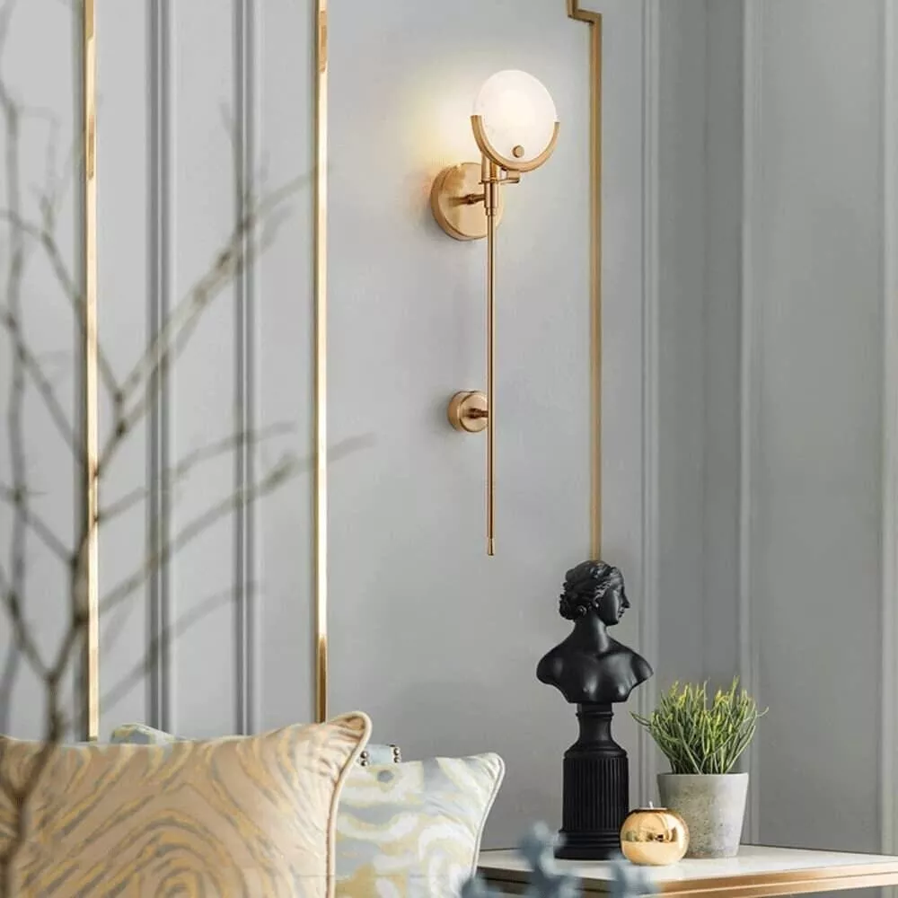 Modern Gold Wall light with Modern Art Deco Style-E14 Bulb