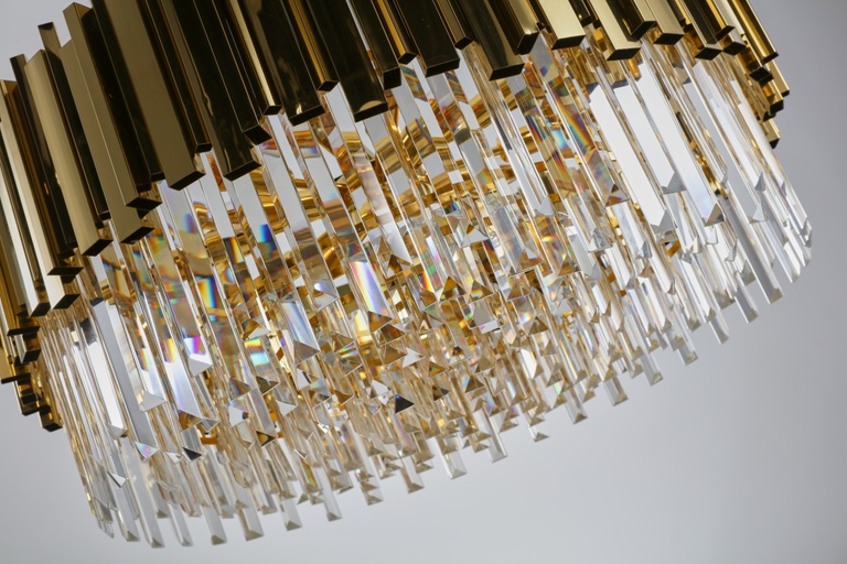 Gold and crystal chandelier -E14 Bulb