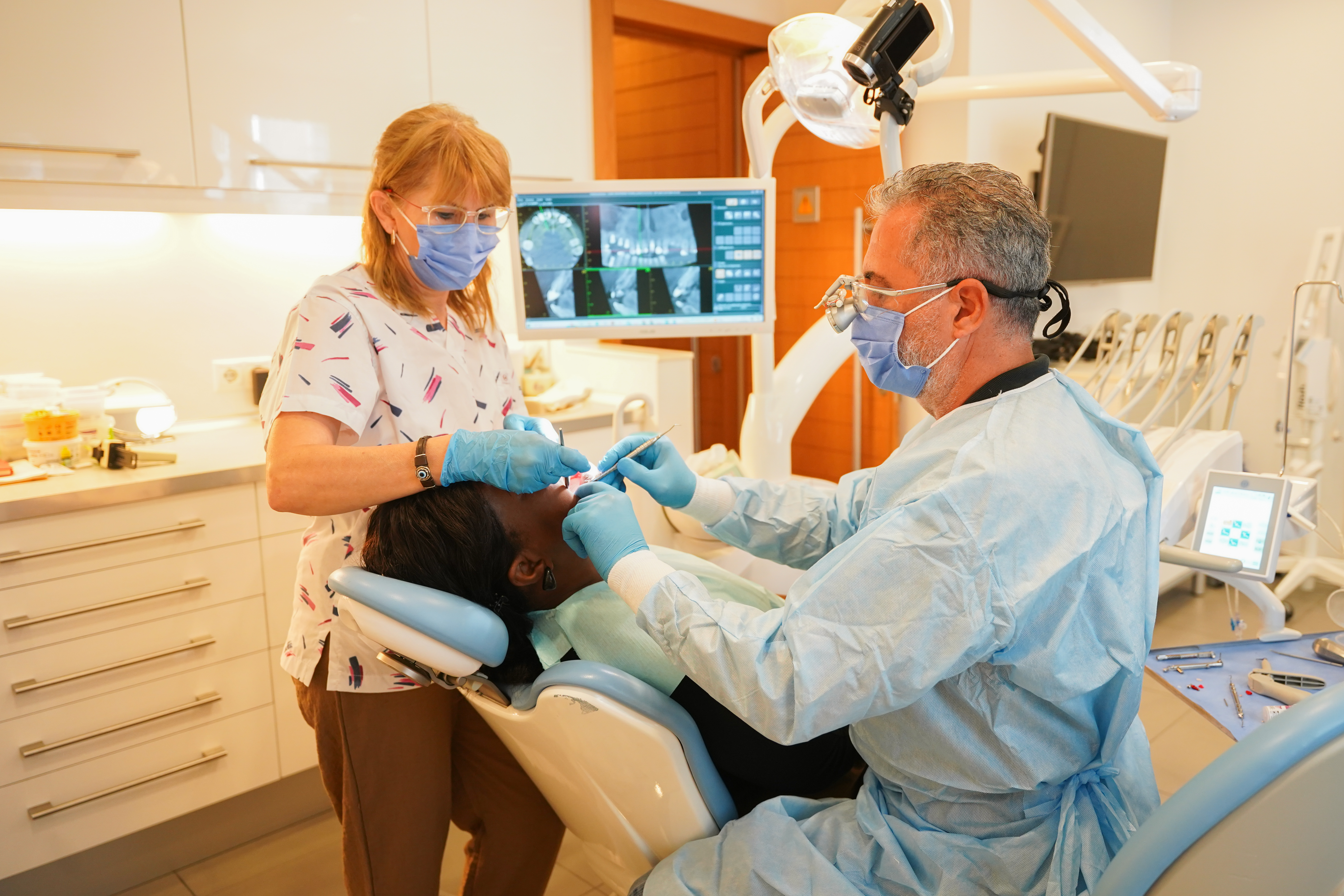 Four Strategies from Distinguished Dentist Dr. Cem: Overcoming Dental Fear.