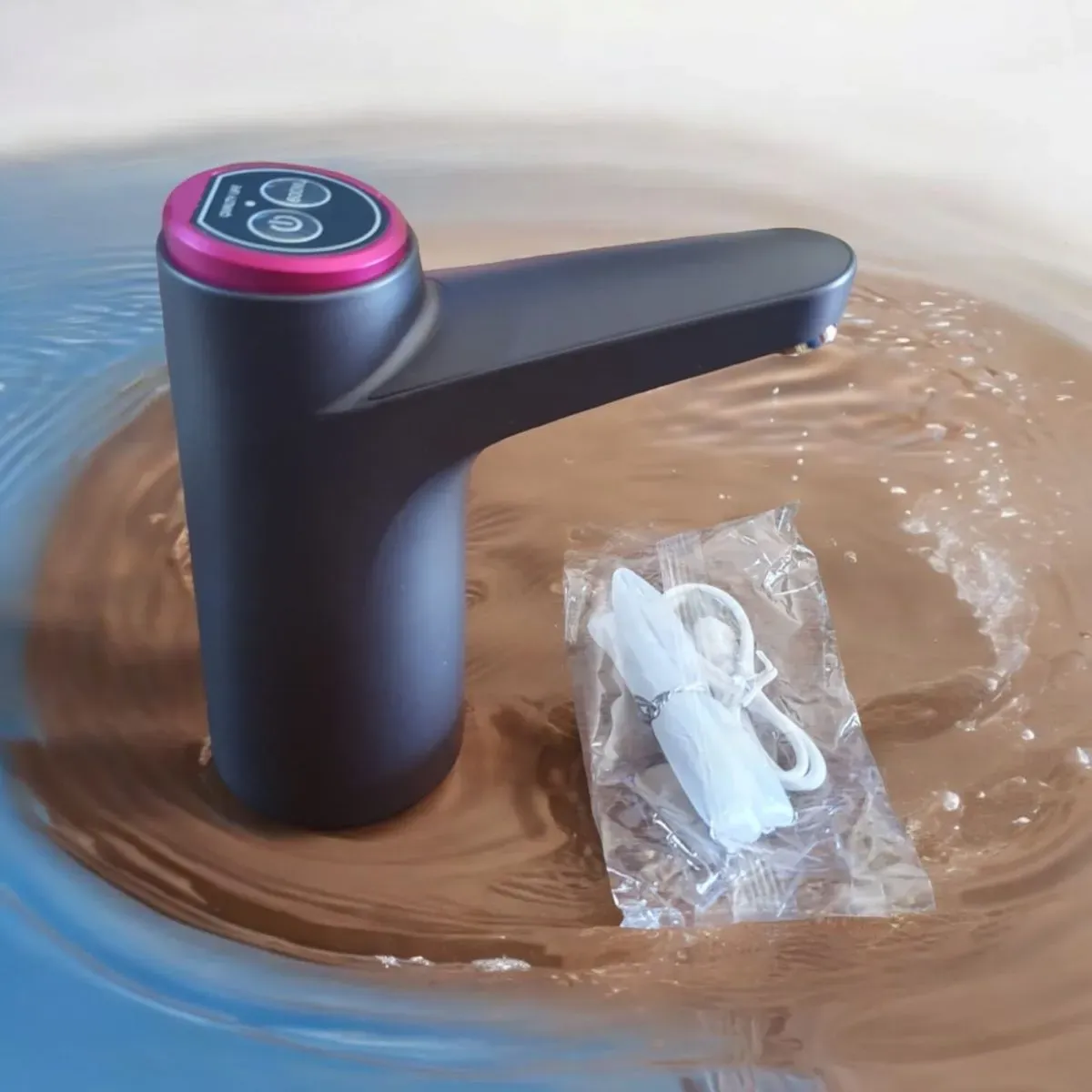 DISPENSADOR ELÉCTRICO CON CONTROL DE BOTÓN
