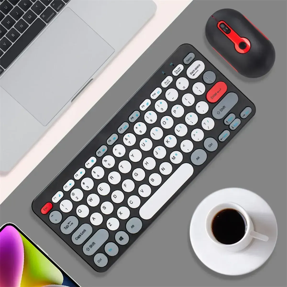 Product gallery 36412818-e35d-42c6-8f0d-a0952926904a-teclado4.webp