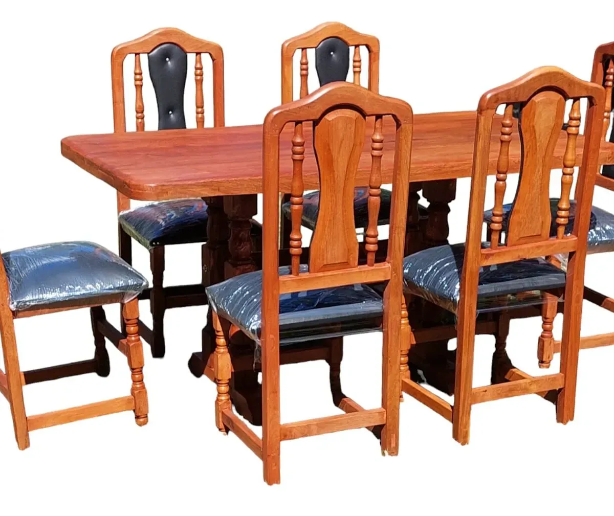 MESA RECT. Y 6 SILLAS TAPIZADAS