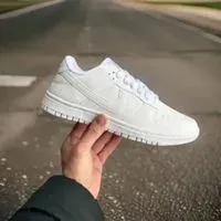 Product thumb gallery 53e51baa-3feb-455e-8fe0-84629f51b3a2-nike dump.jpg