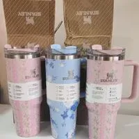 Product thumb gallery 5e0f209e-8d1b-4e99-95c9-e8f8855719c9-QUENCHER STANLEY PREMIUN5.webp