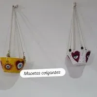 Product thumb gallery 89266201-f7ed-4524-a890-678e785dd22d-MACETAS COLGANTES.jpg